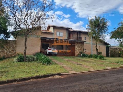 Casa à venda em Brodowski, Condomínio Recanto Tranquilo, com 4 quartos, com 315 m²