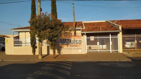 Casa para alugar em Brodowski, Jardim das Oliveiras, com 2 quartos, com 180 m²