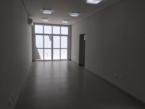 Locação | Andar Corporativo com 30,00 m². Centro, Brodowski